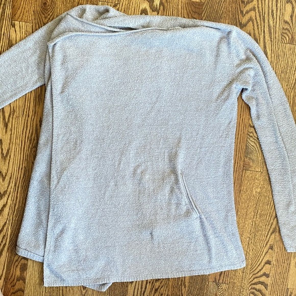 Barefoot Dreams CozyChic Lite Island Wrap, size S/M. Excellent condition - Picture 8 of 13